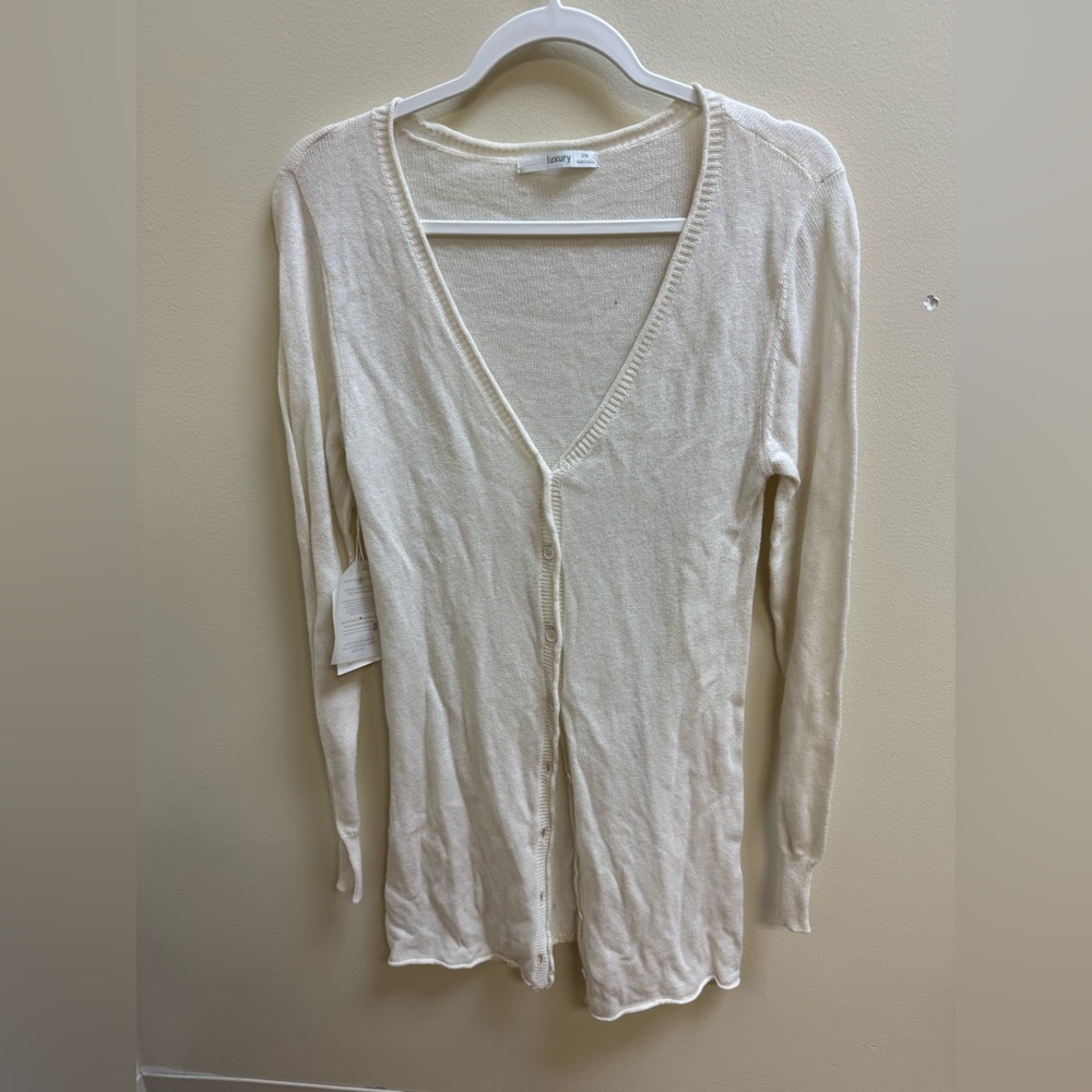 SUBTLE LUXURY duster cardigan. Color. Froth 
S/ M. NWT 100%cotton cashmere blend